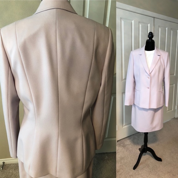 Skirt Suit Set - Picture 3 of 4